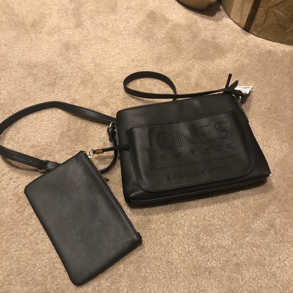 Black Crossbody - Picture 4 of 6